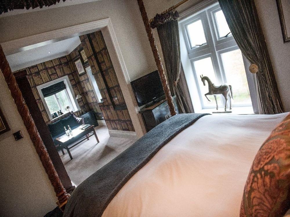 Falcon Manor Hotel Settle Bagian luar foto