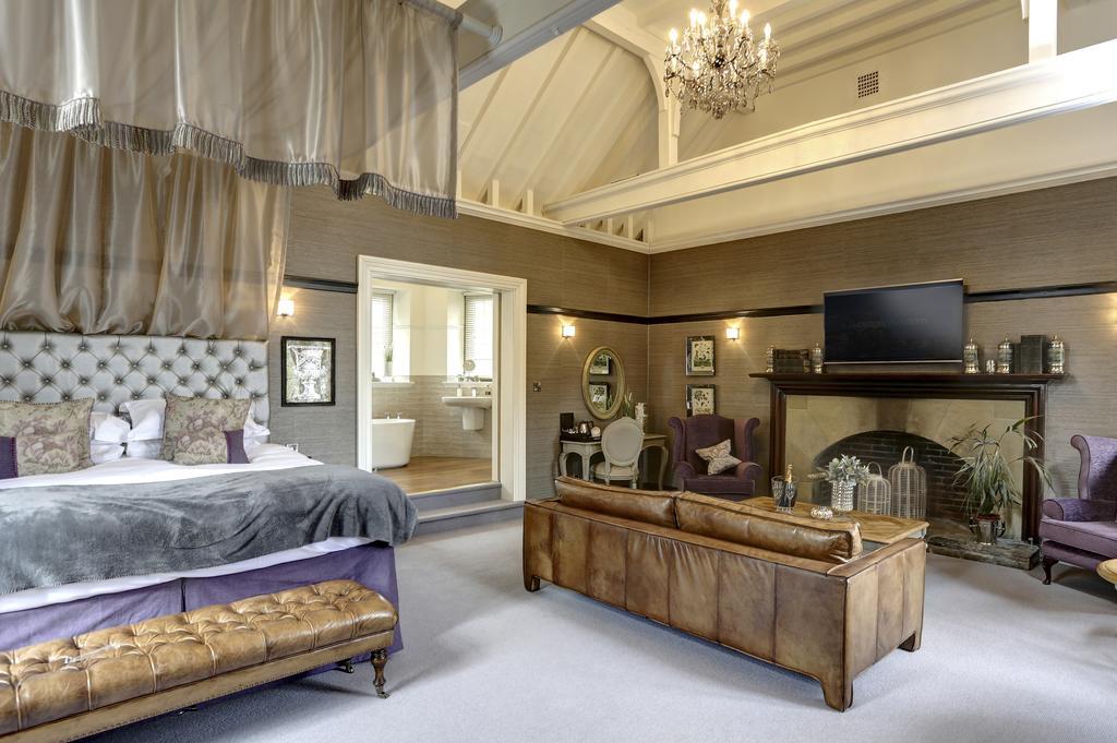 Falcon Manor Hotel Settle Bagian luar foto